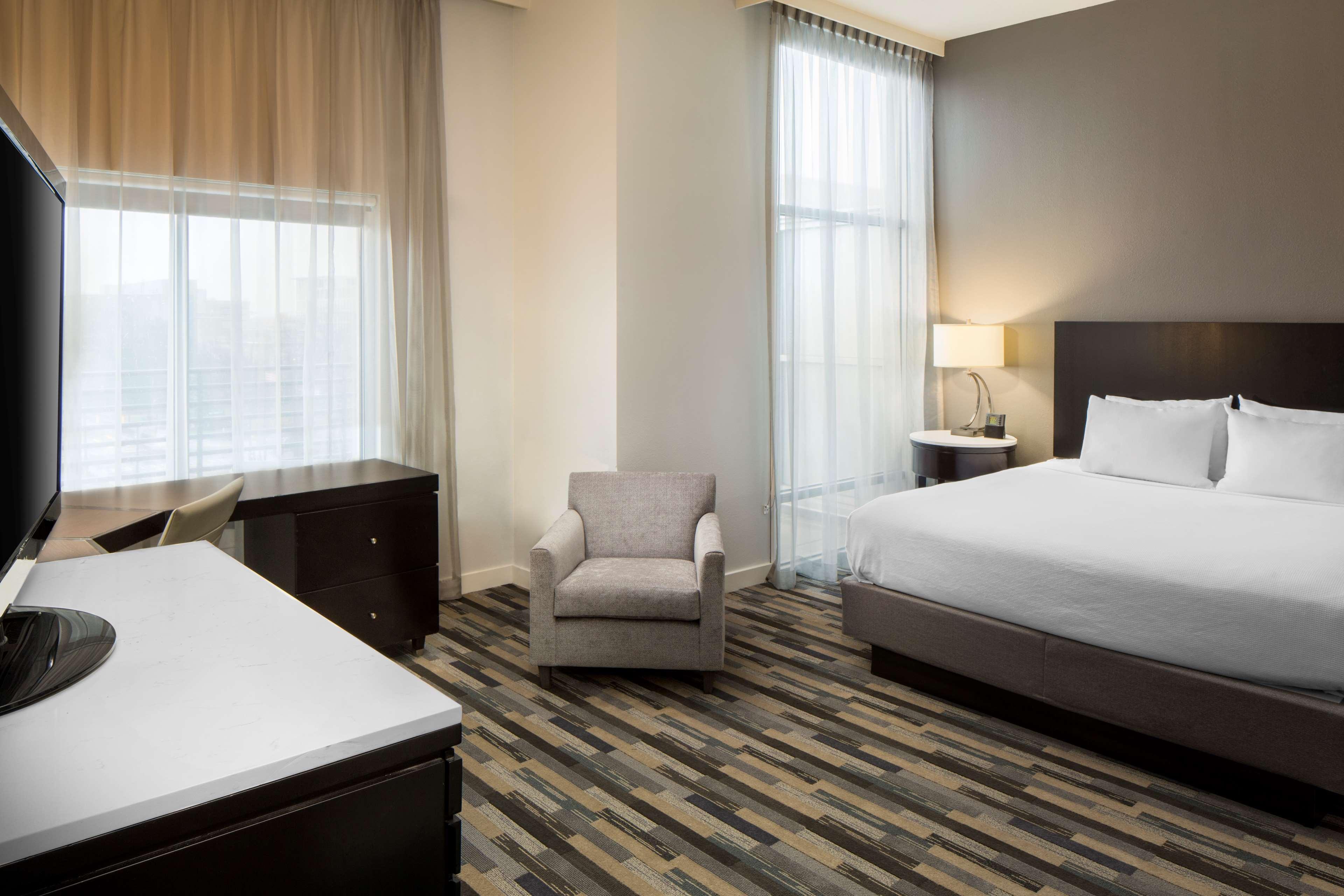 Hyatt House Charlotte Center City Exteriör bild